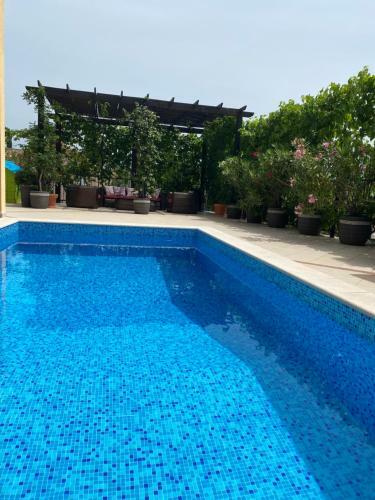 Aparthotel Apartments Villa Viktoria