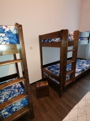Vintage Downtown Hostel