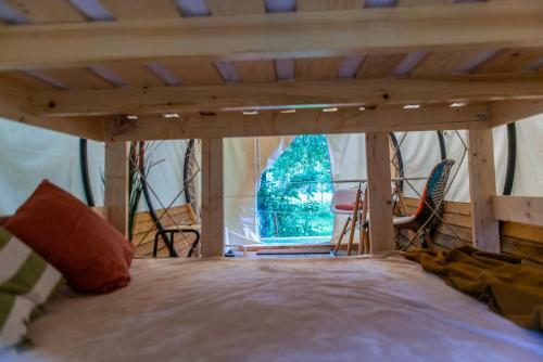 Dragonfly Gardens Urban Glamping Brasov
