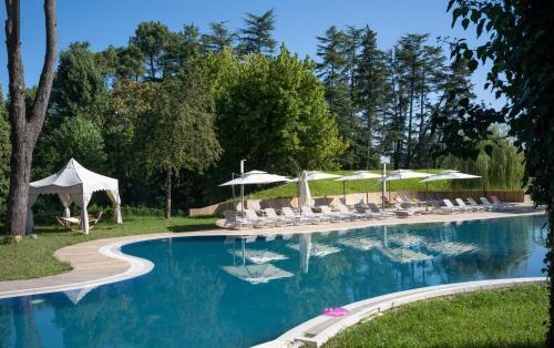 Hotel Magnika Resort
