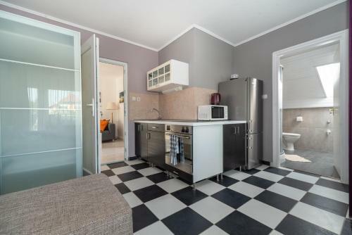 Home Service Apartman