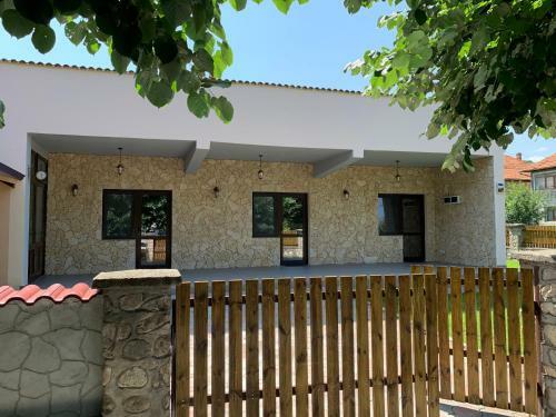 Casa Roka