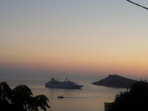 Hostal Sunset