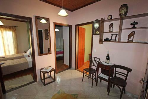 Alex Montos Apartment Karousades Corfu
