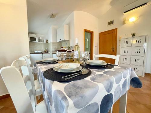 Apartments Ladonja