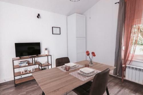Apartment Radmila
