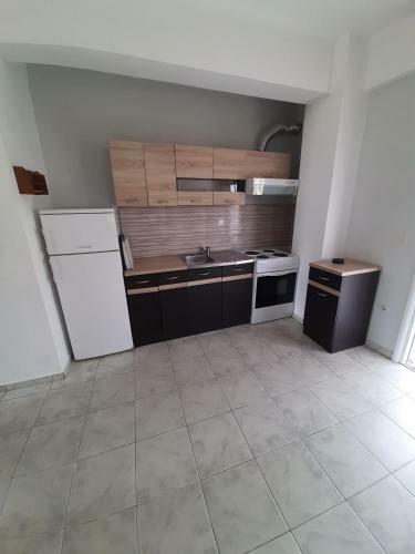 Petrakis Studios & Apartments