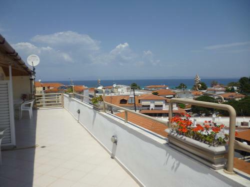 Petrakis Studios & Apartments