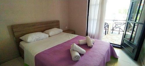 Alfa Alfa Apartments