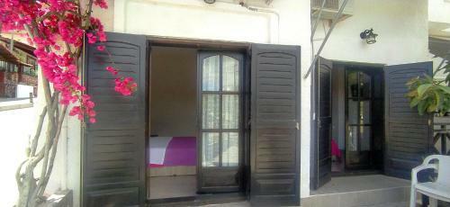 Alfa Alfa Apartments