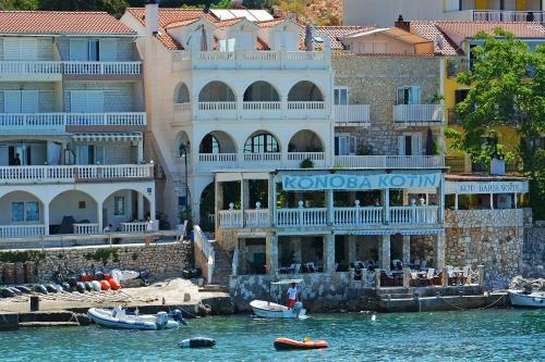 Hostal Villa Stonehouse