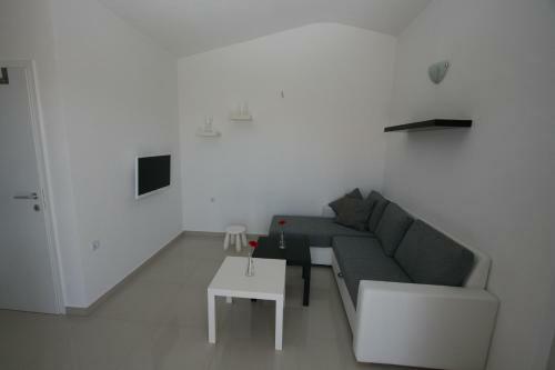Apartmani Popovi? Nin