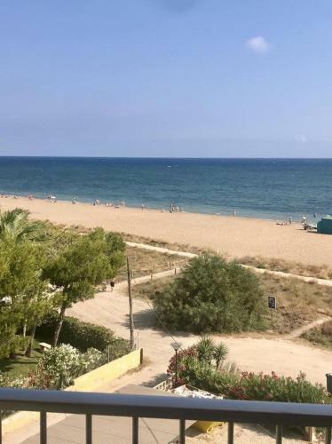 Apartamento Boga Primera Linea Del Mar