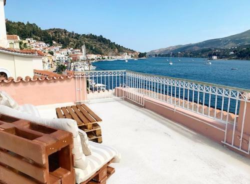 Waterfront Rooftop Apartments