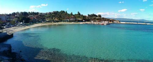 Athos View Villa By The Sea