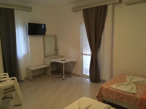 Katerina Apartments And Studios