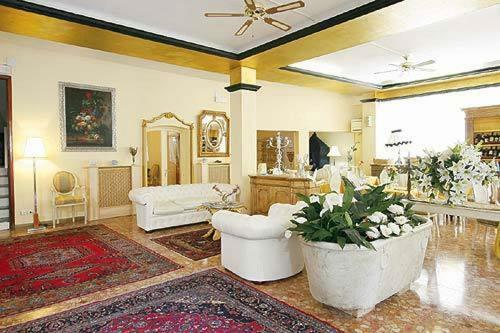 Hotel Villa Luisa