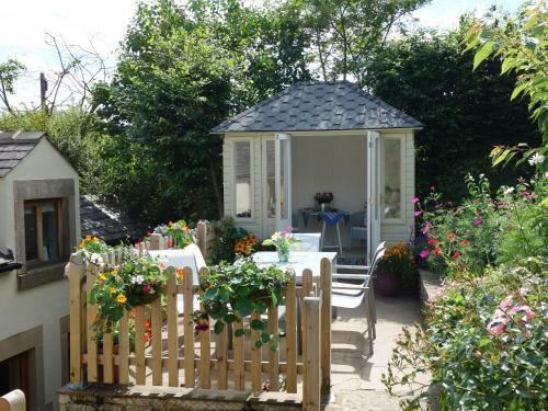 Acorn Cottage