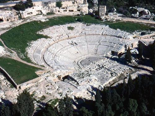 Giardino Del Teatro