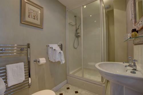 Hostal White Linen Whitby, Room Only