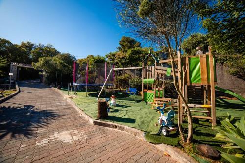 Hostal Chiaro Di Luna