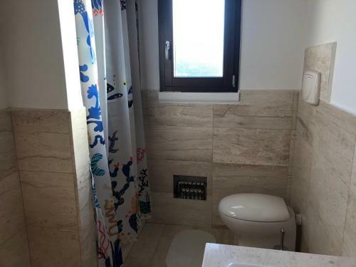 Apartamento Trilocale Con Terrazza