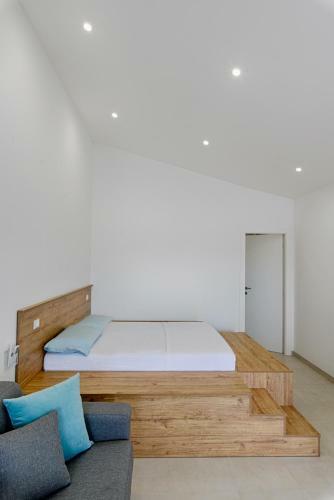 Rivabella Deluxe Apartments