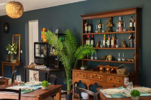 Hostal Les Tours Celtiques