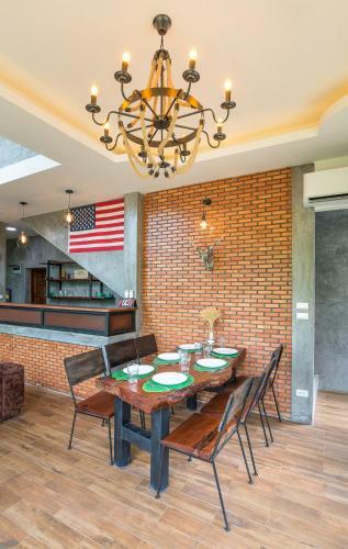 The Country Villa