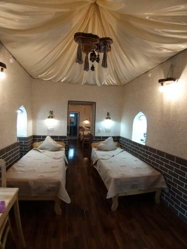 Carousel Hotel
