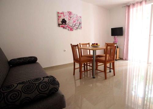 Apartment In Vrbnik/insel Krk 36872