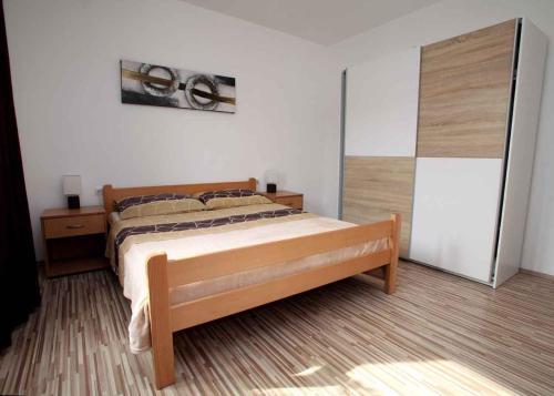 Apartment In Vrbnik/insel Krk 36872