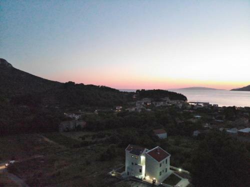Apartamento Vila Skrivena