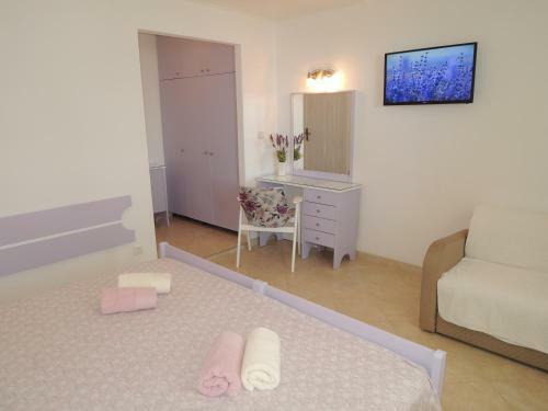 Hostal Ribi?i? Guesthouse