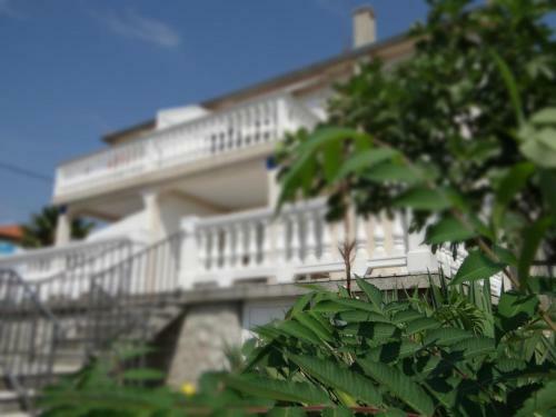 Apartamentos Petar