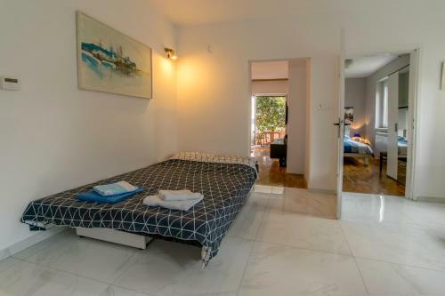 Apartments Elza