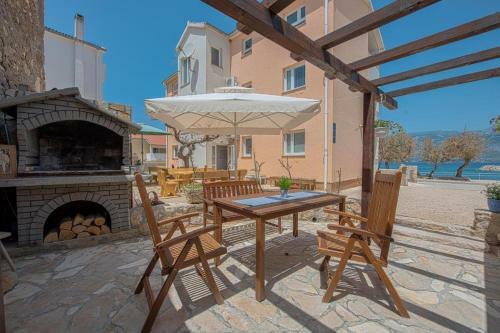 Apartments Petra