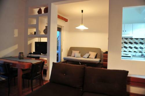 Apartment 99