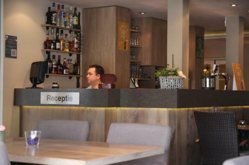 Hotel American