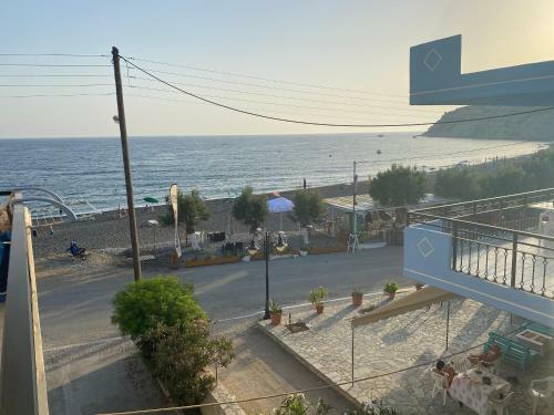 Sindonia Beach Apartment's
