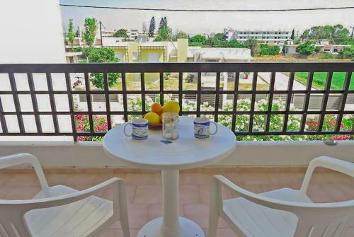 Apartamento Debbi Appartments And Hotel