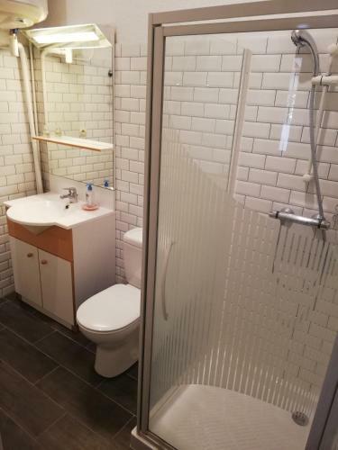 Mas Dans R�sidence Avec Grande Piscine