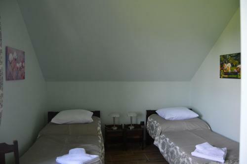 Bed & Breakfast O?rodek Bia?y Lew
