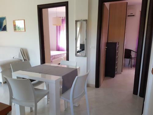 Pizzo Apartment 48