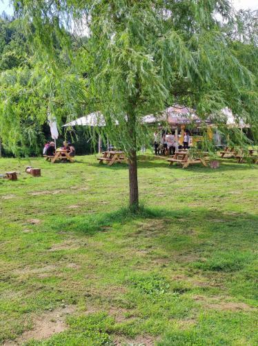 Hotel L�vka Chocerady