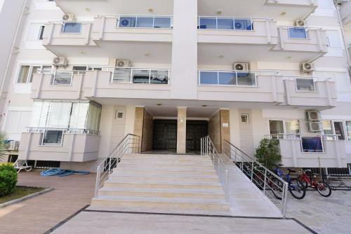 Beautiful Apartment In Oba Star Complex