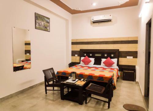 Rebirth Hotel