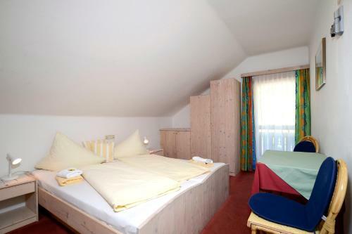 Hostal Landhaus Alpenrose - Feriendomizile Pichler