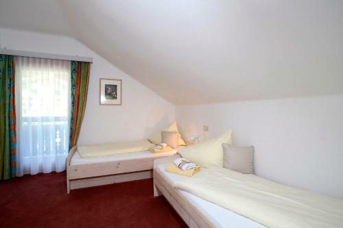 Hostal Landhaus Alpenrose - Feriendomizile Pichler