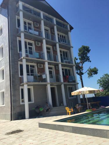 Hotel George